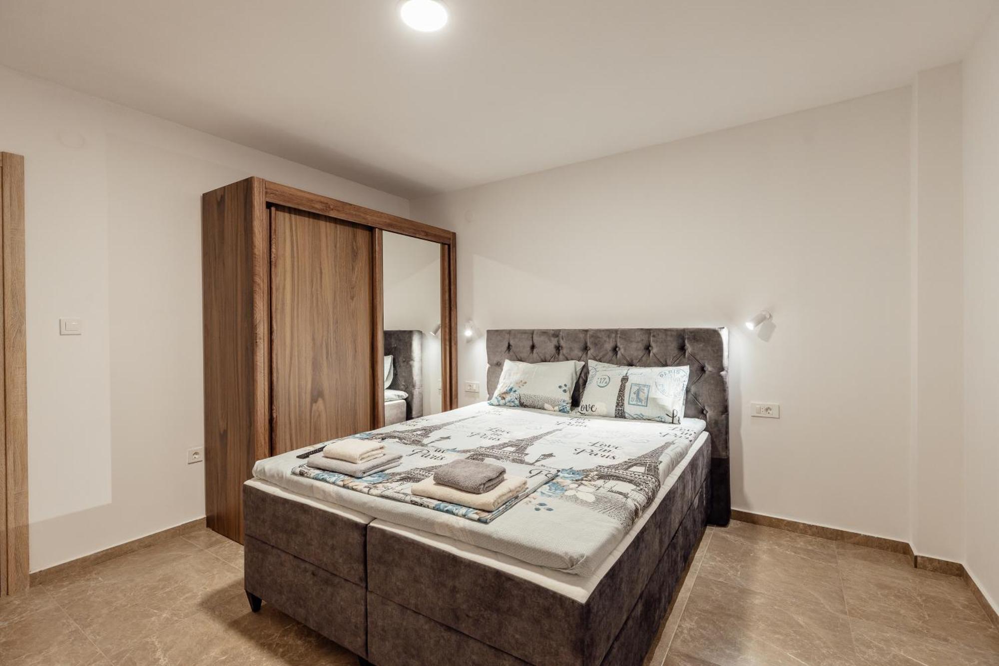 Magnolija Apartmani Igalo Zewnętrze zdjęcie