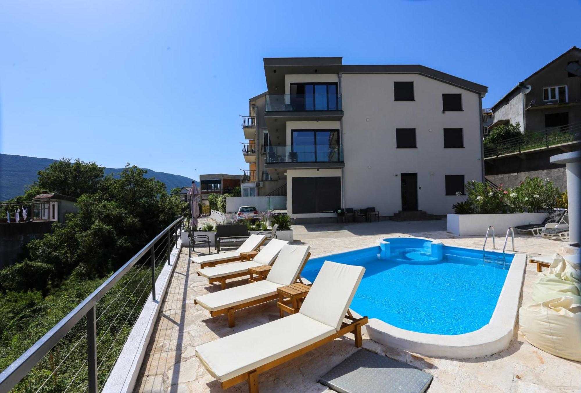 Magnolija Apartmani Igalo Zewnętrze zdjęcie