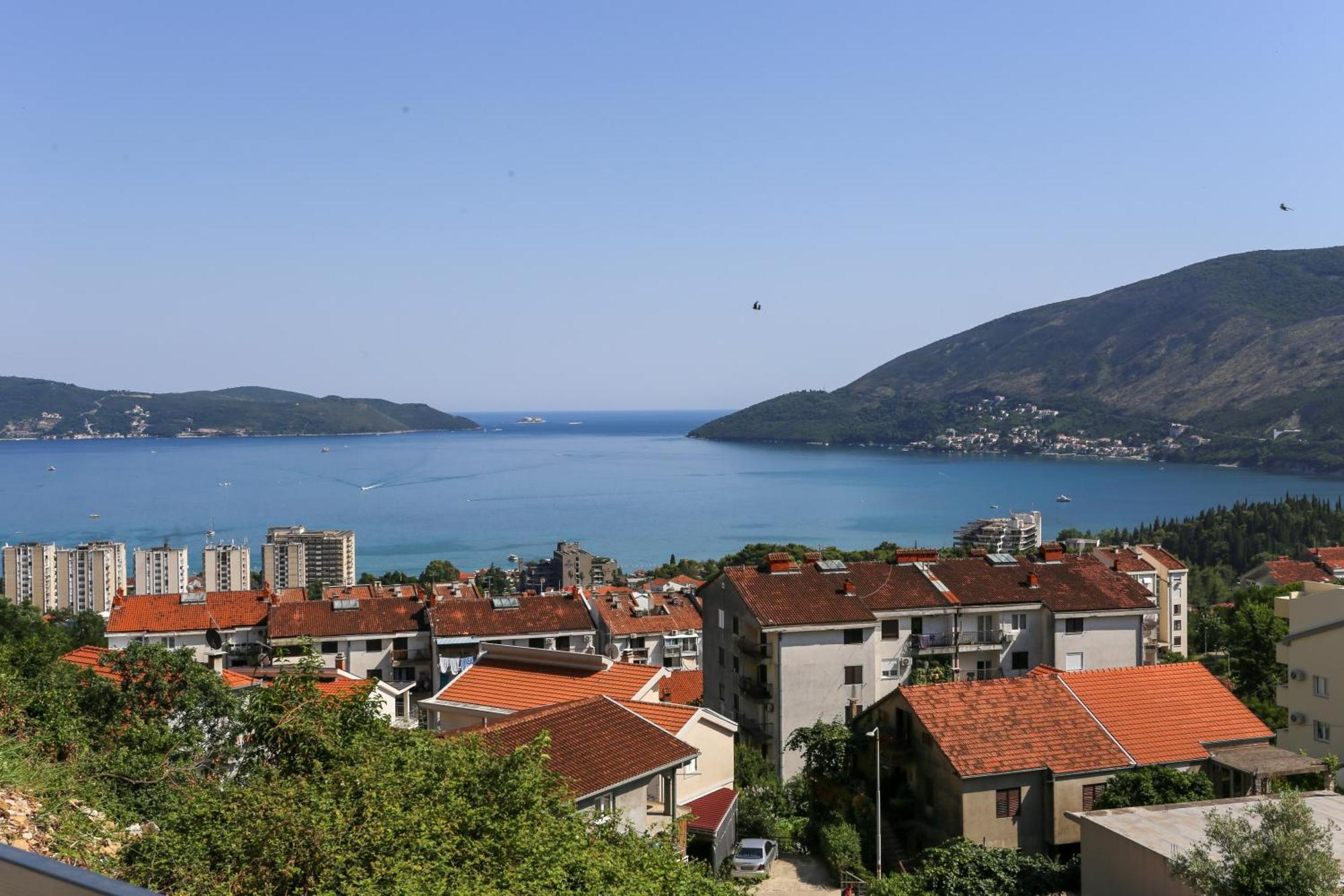 Magnolija Apartmani Igalo Zewnętrze zdjęcie